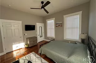306 W 42nd St, Savannah, GA 31401 - Photo 47