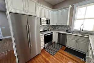 306 W 42nd St, Savannah, GA 31401 - Photo 15