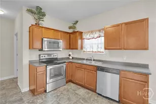 1404 Evergreen Trl, Hinesville, GA 31313 - Photo 19