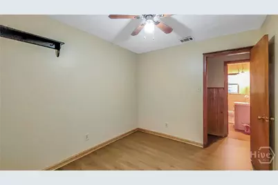 304 Olmstead Place, Savannah, GA 31408 - Photo 9