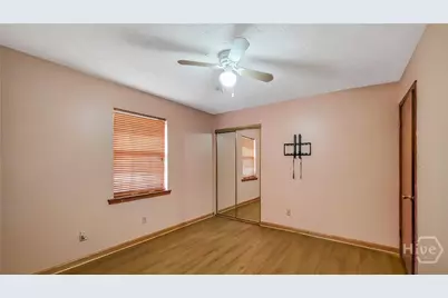 304 Olmstead Place, Savannah, GA 31408 - Photo 15