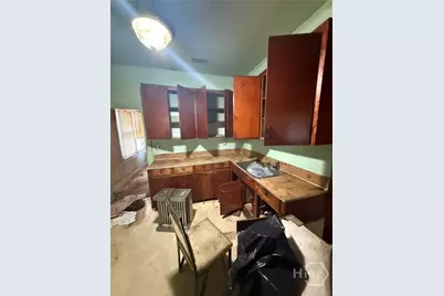 1120 E 40th Drive, Savannah, GA 31404 - Photo 11