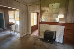 1120 E 40th Dr, Savannah, GA 31404 - Photo 3