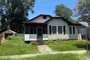 1120 E 40th Dr, Savannah, GA 31404 - Photo 1