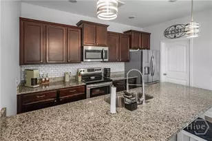 328 Coconut Dr, Bloomingdale, GA 31302 - Photo 7