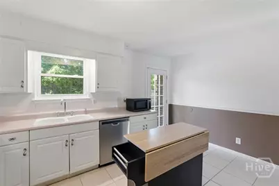 114 Wassaw Road, Savannah, GA 31410 - Photo 15