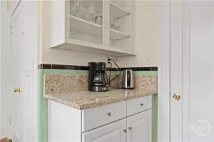 1214 E Victory Dr, Savannah, GA 31404 - Photo 21