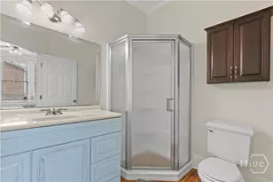 1214 E Victory Dr, Savannah, GA 31404 - Photo 15