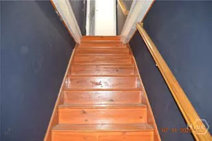 1214 E Victory Dr, Savannah, GA 31404 - Photo 25