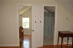1214 E Victory Dr, Savannah, GA 31404 - Photo 27