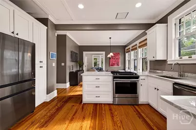 312 E 48th Street, Savannah, GA 31405 - Photo 15