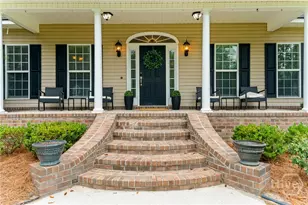 9027 Oakfield Dr, Statesboro, GA 30461 - Photo 5