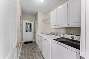 9027 Oakfield Dr, Statesboro, GA 30461 - Photo 19