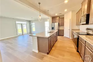 127 Snowbell Ct, Savannah, GA 31419 - Photo 5