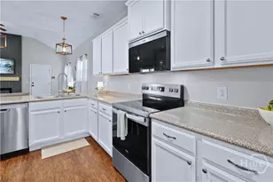 203 Dogwood Cir, Port Wentworth, GA 31407 - Photo 11