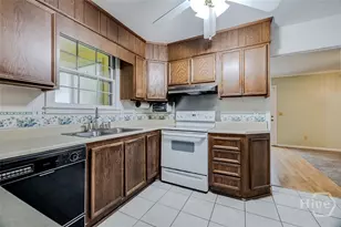 1417 Blakeley Rd, Savannah, GA 31406 - Photo 9