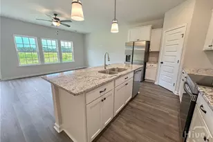 132 Pitchline Dr, Hinesville, GA 31313 - Photo 5