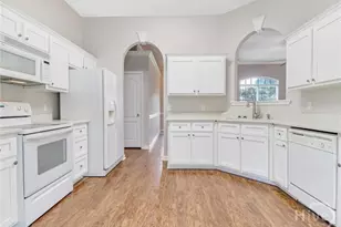 127 Williams Ave, Richmond Hill, GA 31324 - Photo 17