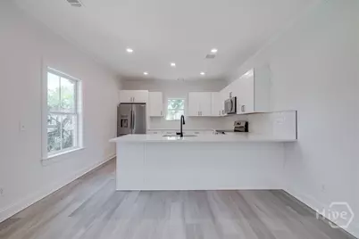 1615 Le Grand Street, Savannah, GA 31401 - Photo 9