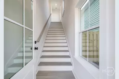 1615 Le Grand Street, Savannah, GA 31401 - Photo 5