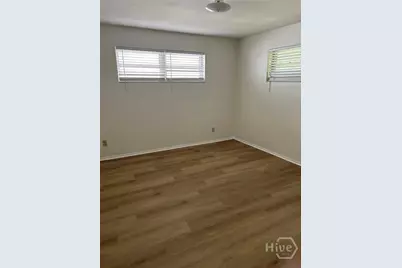 2201 E 37th Street, Savannah, GA 31404 - Photo 25