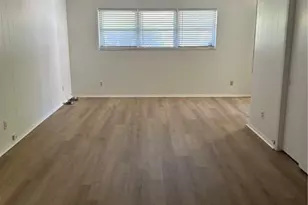 2201 E 37th St, Savannah, GA 31404 - Photo 3