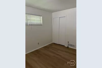 2201 E 37th Street, Savannah, GA 31404 - Photo 27