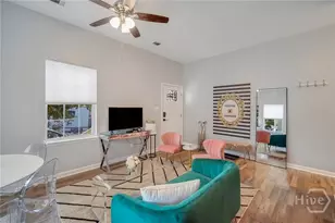 321 W 31st St, Savannah, GA 31401 - Photo 5