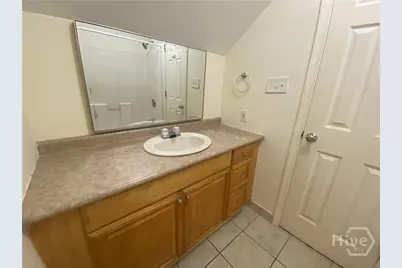 1315 - Upstairs Bonaventure Road #upstair, Savannah, GA 31404 - Photo 9