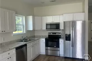 373 Carter, Allenhurst, GA 31301 - Photo 3