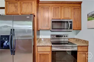 157 Hampshire Rd, Savannah, GA 31410 - Photo 13
