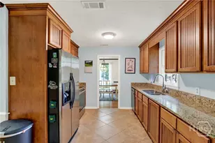 157 Hampshire Rd, Savannah, GA 31410 - Photo 17