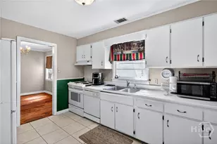 1820 Cokesbury Dr, Savannah, GA 31406 - Photo 9