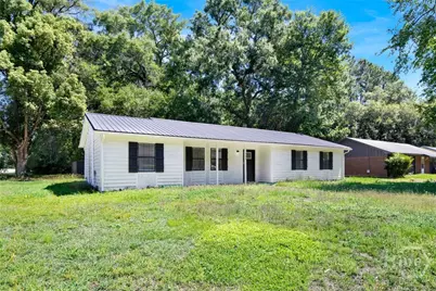 700 Thornwood Way, Hinesville, GA 31313 - Photo 3