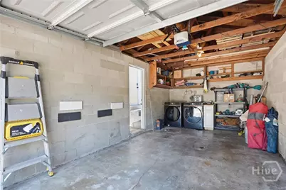 801 E 37th Street, Savannah, GA 31401 - Photo 27
