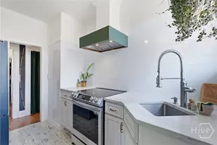 801 E 37th St, Savannah, GA 31401 - Photo 13