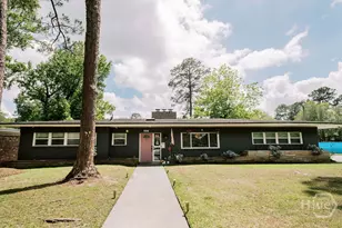 303 Lafayette Cir, Savannah, GA 31405 - Photo 1
