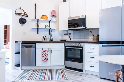 524 E Charlton Street, Savannah, GA 31401 - Photo 5