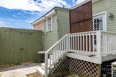 524 E Charlton Street, Savannah, GA 31401 - Photo 15
