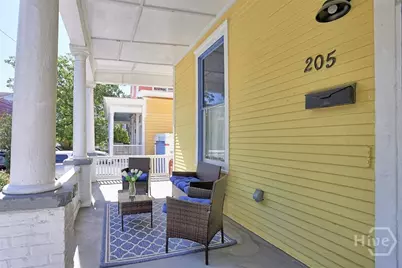 205 W 35th Street, Savannah, GA 31401 - Photo 7