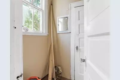 205 W 35th Street, Savannah, GA 31401 - Photo 35