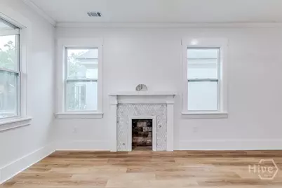 1018 Seiler Avenue, Savannah, GA 31401 - Photo 15