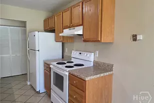 407 Savannah Ave, Rincon, GA 31326 - Photo 7
