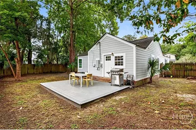 710 E 38th Street, Savannah, GA 31401 - Photo 15