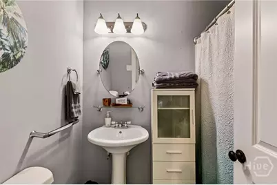 710 E 38th Street, Savannah, GA 31401 - Photo 13