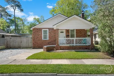 1229 E 40th Street, Savannah, GA 31404 - Photo 1