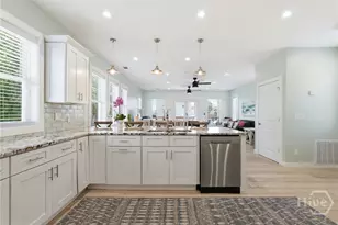 10 13th Pl, Tybee Island, GA 31328 - Photo 11