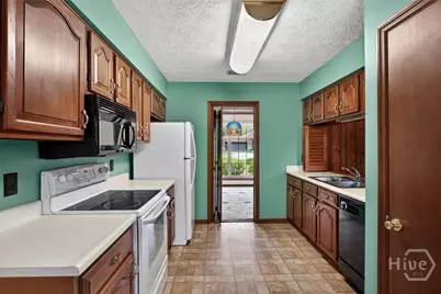 930 Mill Drive, Savannah, GA 31419 - Photo 9