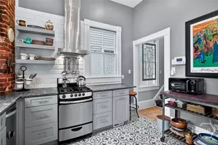 202 E 32nd St, Savannah, GA 31401 - Photo 19