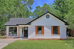 2020 Cowan Ave, Savannah, GA 31405 - Photo 3
